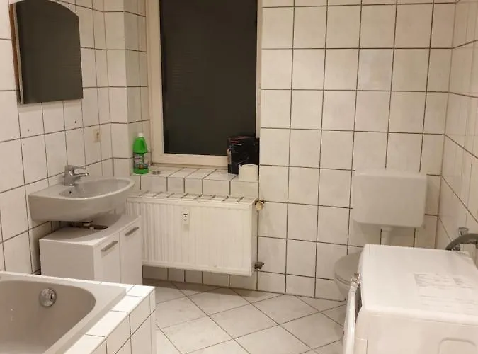 Nina 2 - Monteurwohnung * Weißenfels